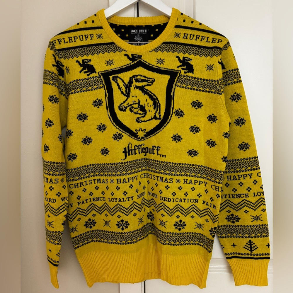 Harry Potter Hufflepuff Christmas Sweater from BoxLunch, Adult Size Small